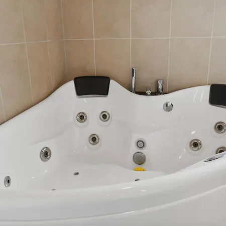 Met Veel Activiteiten Bøtø By